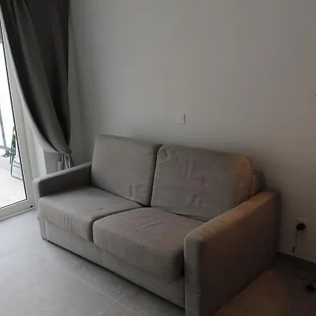 Appartement Ruim Nieuwbouwappartement Oostduinkerke